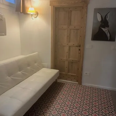 V13 * Μιλάνο