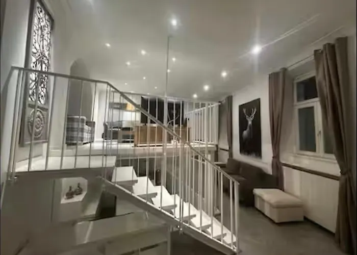 Apartment V13