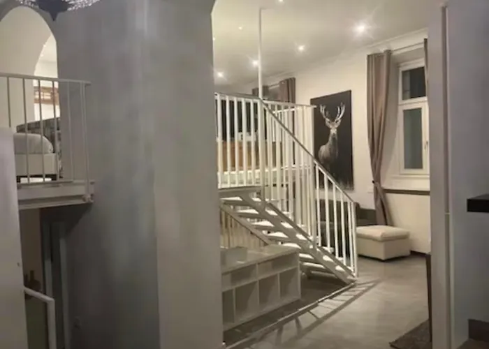 V13 Apartment